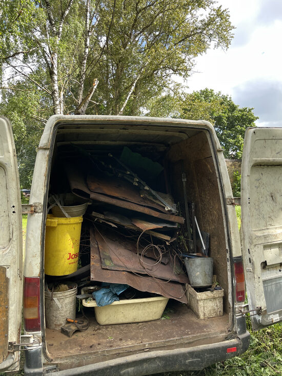 Mēbeļu un sadzīves tehnikas utilizācija